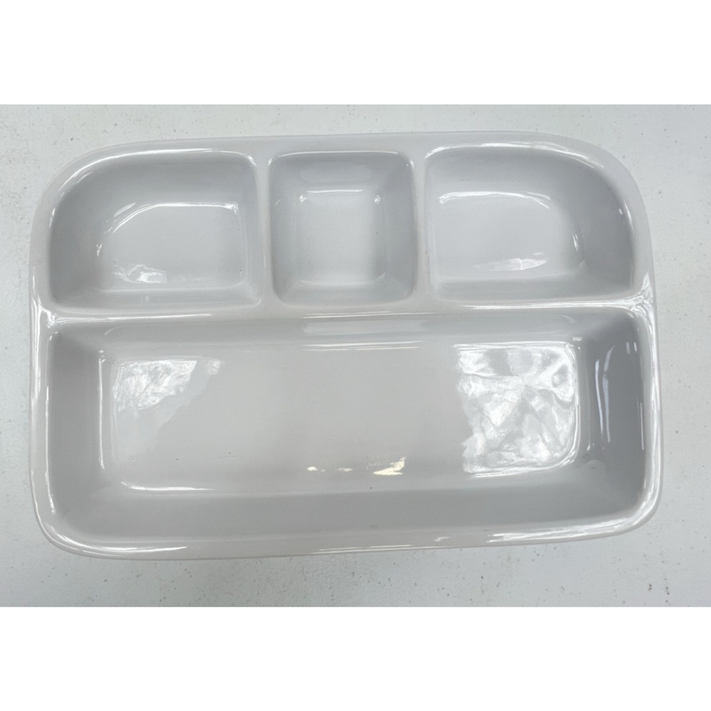 Crate & Barrel White T.V. Tray Dish‎ Designed By Bret Bortner Oven, Washer Safe